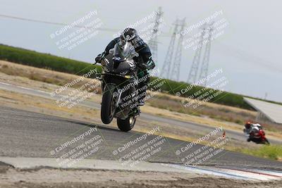 media/May-26-2025-Lets Ride (Mon) [[3bf1de1d65]]/A Group/12pm (Wheelie Bump)/
